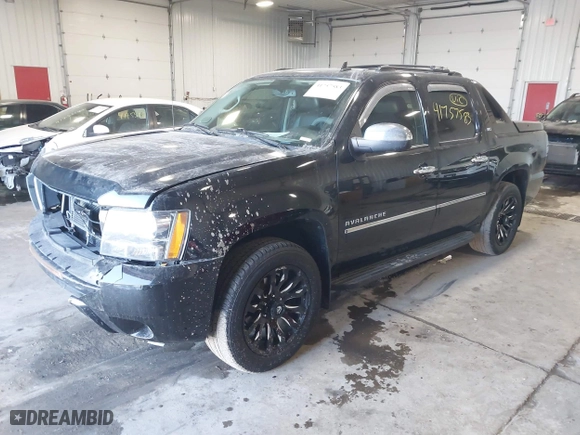 2011 Chevrolet Avalanche LTZ with VIN 3GNTKGE39BG192060, listed as a IAAI auction lot 41757583 with 90,335 mi miles. Bid and sale history available at carsss.com. Image 2.