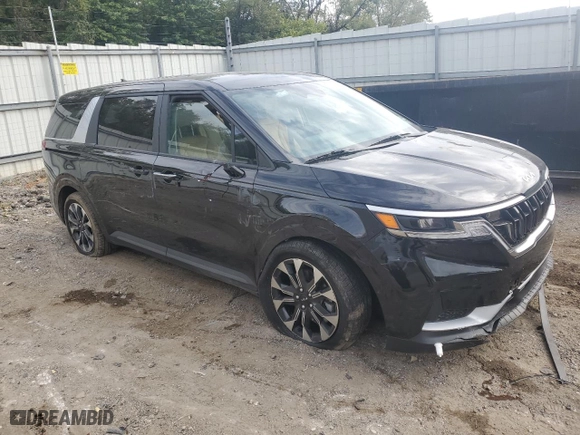2023 Kia Carnival EX with VIN KNDNC5H33P6299418, listed as a Copart auction lot 71959084 with 22,675 mi miles and Salvage Title. Bid and sale history available at carsss.com. Image 4.