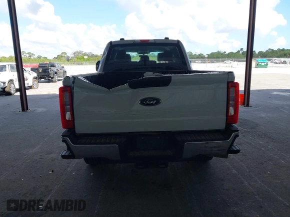 2024 Ford Super Duty F-250 SRW XL with VIN 1FT7W2BT1RED57848, listed as a IAAI auction lot 41544392 with 33,271 mi miles. Bid and sale history available at carsss.com. Image 16.