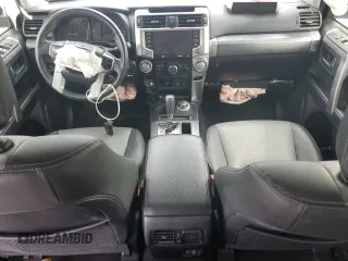 2022 Toyota 4Runner SR5 Premium with VIN JTENU5JR4N5995179, listed as a Copart auction lot 61040735 with 77,137 mi miles and Salvage title. Bid and sale history available at DreamBid. Image 8.
