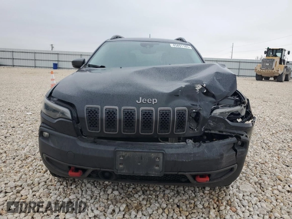 2021 Jeep Cherokee Trailhawk with VIN 1C4PJMBX5MD123854, listed as a Copart auction lot 45891165 with 98,964 mi miles and Salvage title. Bid and sale history available at DreamBid. Image 14.