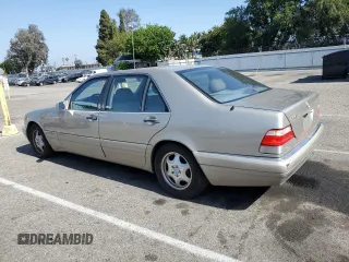 1997 Mercedes-Benz S z VIN WDBGA43E6VA327061, wystawiony jako Copart lot #60463845 z przebiegiem 210 157 mil mil oraz Szkoda całkowita • Salvage title. Historia ofert i sprzedaży dostępna na DreamBid. Obrazek 2.