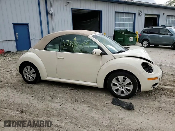 2009 Volkswagen Beetle S with VIN 3VWRG31Y39M402031, listed as a Copart auction lot 57285455 with 101,220 mi miles and Salvage title. Bid and sale history available at DreamBid. Image 14.