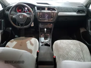 2018 Volkswagen Tiguan S z VIN 3VV0B7AXXJM010176, wystawiony jako Copart lot #51100185 z przebiegiem 84 032 mil mil oraz Szkoda całkowita • Salvage title. Historia ofert i sprzedaży dostępna na DreamBid. Obrazek 8.