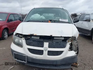 2003 Dodge Caravan Cargo with VIN 1D4GP21383B339065, listed as a IAAI auction lot 41069958 with 93,865 mi miles. Bid and sale history available at carsss.com. Image 12.