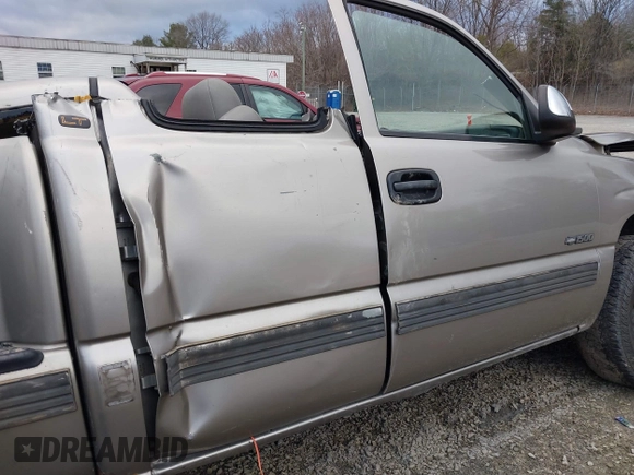 2002 Chevrolet Silverado 1500 LT with VIN 2GCEK19TX21246676, listed as a IAAI auction lot 38623300 with Not Provided miles and . Bid and sale history available at DreamBid. Image 19.
