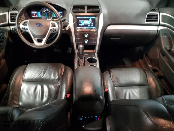 2014 Ford Explorer XLT z VIN 1FM5K8D86EGA42228, wystawiony jako Copart lot #51302755 z przebiegiem 139 470 mil mil oraz Szkody całkowita. Historia ofert i sprzedaży dostępna na DreamBid. Obrazek 8.