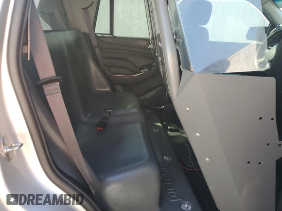 2015 Chevrolet Tahoe Commercial z VIN 1GNLC2EC3FR255403, wystawiony jako Copart lot #46354125 z przebiegiem Nie podano mil oraz Czysty tytuł • Clean title. Historia ofert i sprzedaży dostępna na DreamBid. Obrazek 11.