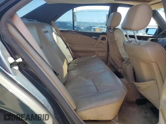 1997 Mercedes-Benz E-Class with VIN WDBJF72F1VA281996, listed as a Copart auction lot 81873634 with 207,175 mi miles and Non Repairable. Bid and sale history available at carsss.com. Image 10.