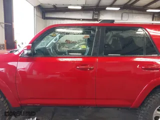 2019 Toyota 4Runner SR5 with VIN JTEBU5JR8K5705475, listed as a IAAI auction lot 41699077 with 110,216 mi miles. Bid and sale history available at carsss.com. Image 15.