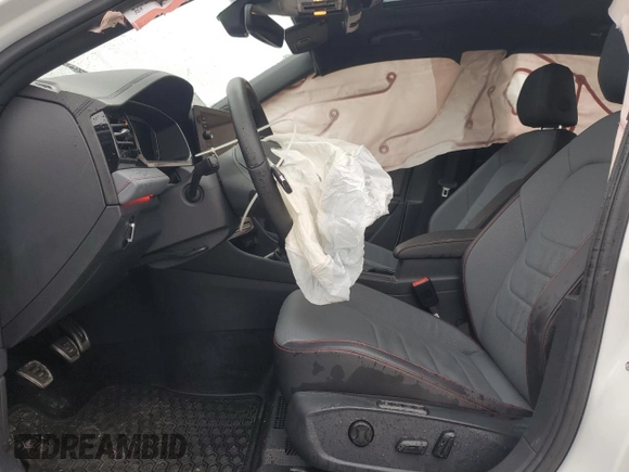 2025 Volkswagen Jetta GLI Autobahn with VIN 3VW1T7BU7SM013247, listed as a Copart auction lot 49637785 with 5,002 mi miles and Salvage Title. Bid and sale history available at DreamBid. Image 7.