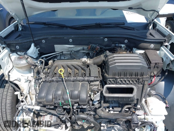 2022 Volkswagen Atlas SE z VIN 1V2HE2CA5NC225233, wystawiony jako IAAI lot #42366811 z przebiegiem 27 986 mil mil oraz . Historia ofert i sprzedaży dostępna na DreamBid. Obrazek 10.