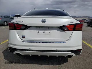 2021 Nissan Altima SV z VIN 1N4BL4DV1MN385337, wystawiony jako Copart lot #50422555 z przebiegiem 111 679 mil mil oraz Szkoda całkowita • Salvage title. Historia ofert i sprzedaży dostępna na DreamBid. Obrazek 6.