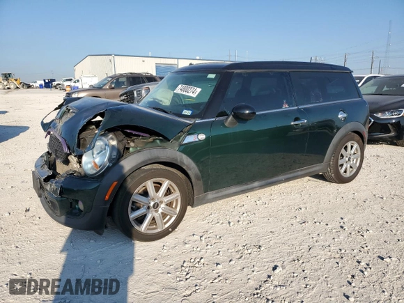 2014 MINI Clubman S z VIN WMWZG3C55ET800310, wystawiony jako Copart lot #74800274 z przebiegiem 97 378 mil mil oraz Szkoda całkowita • Salvage title. Historia ofert i sprzedaży dostępna na DreamBid. Obrazek 1.
