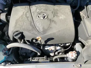 2018 Toyota Sienna XLE with VIN 5TDYZ3DC7JS918177, listed as a Copart auction lot 86336695 with 112,380 mi miles and Salvage title. Bid and sale history available at DreamBid. Image 14.