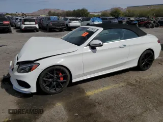 2018 Mercedes-Benz C 300 with VIN WDDWK4JB8JF605030, listed as a Copart auction lot 52539055 with 83,697 mi miles and Salvage title. Bid and sale history available at DreamBid. Image 1.