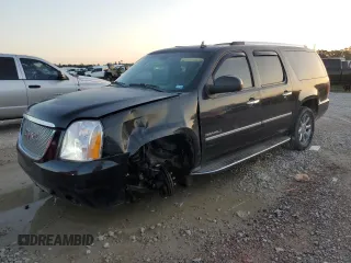 2011 GMC Yukon XL Denali z VIN 1GKS2MEF2BR214921, wystawiony jako Copart lot #52026545 z przebiegiem 211 476 mil mil oraz Szkody całkowita. Historia ofert i sprzedaży dostępna na DreamBid. Obrazek 1.