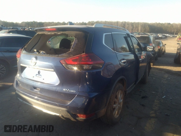 2018 Nissan Rogue SV with VIN KNMAT2MV8JP589255, listed as a IAAI auction lot 41270316 with 170,895 mi miles. Bid and sale history available at carsss.com. Image 4.
