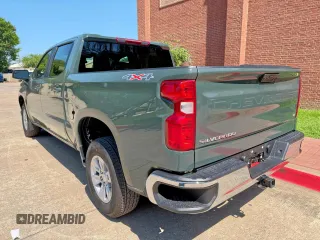 2025 Chevrolet Silverado 1500 LT z VIN 1GCUKDED8SZ171415, wystawiony jako Copart lot #61592605 z przebiegiem 1 866 mil mil oraz Czysty tytuł • Clean title. Historia ofert i sprzedaży dostępna na DreamBid. Obrazek 3.