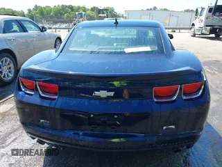 2012 Chevrolet Camaro 1LT z VIN 2G1FB1E30C9167510, wystawiony jako IAAI lot #42114510 z przebiegiem 185 012 mil mil oraz . Historia ofert i sprzedaży dostępna na DreamBid. Obrazek 16.