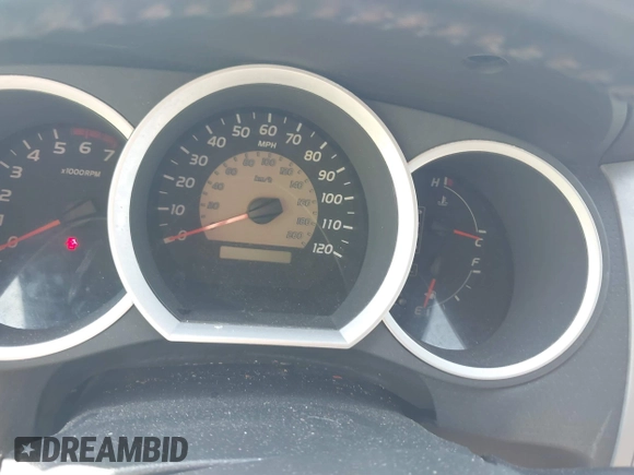 2009 Toyota Tacoma PreRunner with VIN 3TMJU62N69M086123, listed as a IAAI auction lot 41693360 with 221,033 mi miles. Bid and sale history available at carsss.com. Image 7.