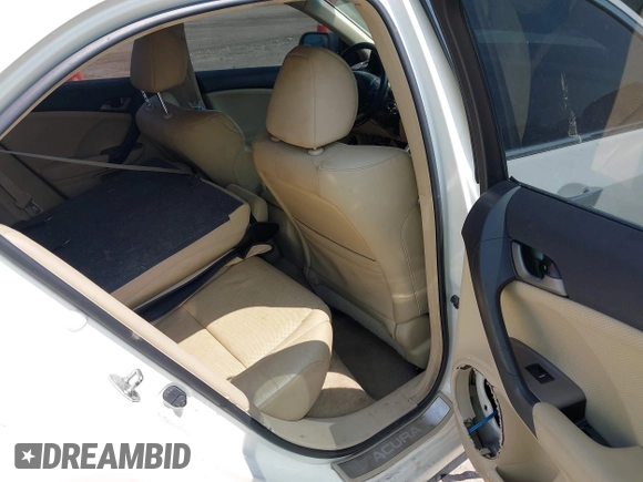 2009 Acura TSX with VIN JH4CU26689C024260, listed as a IAAI auction lot 42400174 with 198,962 mi miles and . Bid and sale history available at DreamBid. Image 8.