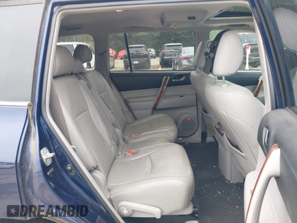 2013 Toyota Highlander Limited with VIN 5TDDK3EHXDS189772, listed as a IAAI auction lot 42522005 with 127,512 mi miles and . Bid and sale history available at DreamBid. Image 8.