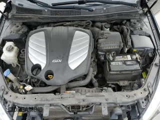 2014 Kia Cadenza Premium with VIN KNALN4D79E5152802, listed as a Copart auction lot 80728394 with 173,015 mi miles and Clean Title. Bid and sale history available at carsss.com. Image 12.