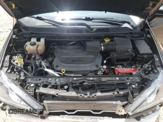 2019 Chrysler Pacifica Touring Plus with VIN 2C4RC1FG5KR603902, listed as a Copart auction lot 58475535 with 136,017 mi miles and Salvage title. Bid and sale history available at DreamBid. Image 12.