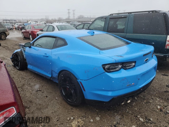 2022 Chevrolet Camaro ZL1 with VIN 1G1FJ1R69N0128290, listed as a Copart auction lot 86944954 with 6,478 mi miles and Salvage Title. Bid and sale history available at carsss.com. Image 2.