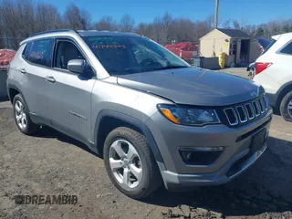 2019 Jeep Compass Altitude with VIN 3C4NJDBB4KT786870, listed as a IAAI auction lot 41740323 with 165,092 mi miles and . Bid and sale history available at DreamBid. Image 1.