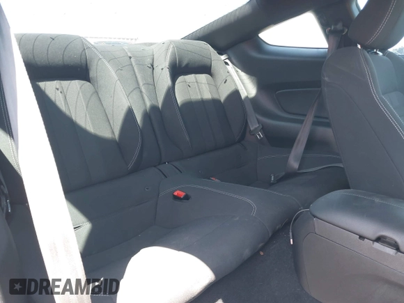 2019 Ford Mustang EcoBoost с VIN 1FA6P8TH8K5194620, выставлен на аукционе IAAI как лот 42162362 с пробегом 29 121 миль миль и . История ставок и продаж доступна на DreamBid. Изображение 8.