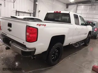 2018 Chevrolet Silverado 1500 LT with VIN 1GCVKREC1JZ313675, listed as a IAAI auction lot 41799041 with 98,634 mi miles. Bid and sale history available at carsss.com. Image 4.