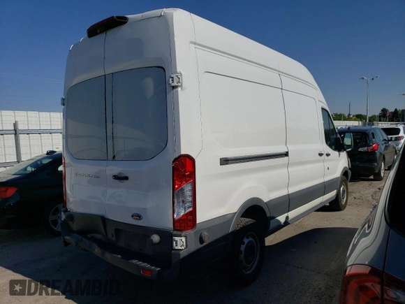 2018 Ford Transit z VIN 1FTYR2XM4JKA85105, wystawiony jako Copart lot #84306614 z przebiegiem 125 511 mil mil oraz Szkoda całkowita • Salvage title. Historia ofert i sprzedaży dostępna na DreamBid. Obrazek 3.