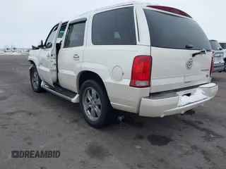 2006 Cadillac Escalade z VIN 1GYEK63N36R149382, wystawiony jako IAAI lot #41164835 z przebiegiem Nie podano mil oraz . Historia ofert i sprzedaży dostępna na DreamBid. Obrazek 3.