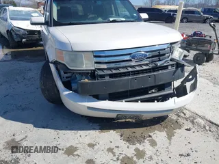 2009 Ford Flex SEL with VIN 2FMEK62C49BB02371, listed as a IAAI auction lot 41780212 with 194,522 mi miles. Bid and sale history available at carsss.com. Image 6.