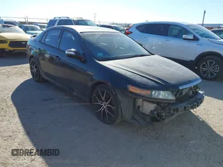 2008 Acura TL with VIN 19UUA66228A037049, listed as a IAAI auction lot 41379731 with 175,384 mi miles. Bid and sale history available at carsss.com. Image 1.