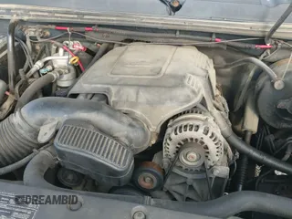 2008 Chevrolet Silverado 1500 1LT z VIN 1GCEK19C38Z255896, wystawiony jako IAAI lot #42928588 z przebiegiem 321 261 mil mil oraz . Historia ofert i sprzedaży dostępna na DreamBid. Obrazek 25.