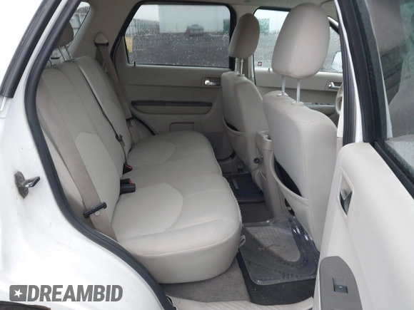 2008 Mercury Mariner with VIN 4M2CU91Z88KJ01185, listed as a IAAI auction lot 41778434 with 165,654 mi miles. Bid and sale history available at carsss.com. Image 8.