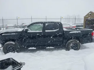 2018 Toyota Tacoma SR with VIN 3TMCZ5AN6JM182800, listed as a IAAI auction lot 41524950 with 63,838 mi miles and . Bid and sale history available at DreamBid. Image 15.