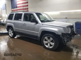 2014 Jeep Patriot Latitude with VIN 1C4NJPFB1ED767103, listed as a Copart auction lot 51844535 with 158,480 mi miles and Salvage title. Bid and sale history available at DreamBid. Image 4.