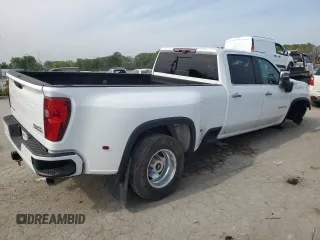 2021 Chevrolet Silverado 3500HD High Country with VIN 1GC4YVEY0MF246295, listed as a Copart auction lot 70669874 with 134,097 mi miles and Salvage Title. Bid and sale history available at carsss.com. Image 3.