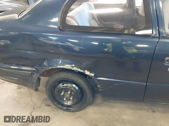 1996 Toyota Tercel DX z VIN JT2AC52L9T0139217, wystawiony jako IAAI lot #41898808 z przebiegiem 86 500 mil mil oraz . Historia ofert i sprzedaży dostępna na DreamBid. Obrazek 6.