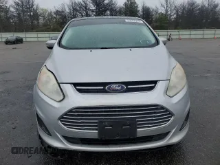 2013 Ford C-Max SE with VIN 1FADP5AU1DL500772, listed as a Copart auction lot 55602925 with 118,051 mi miles and Salvage Title. Bid and sale history available at DreamBid. Image 5.