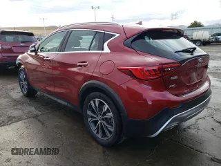 2018 Infiniti QX30 Premium with VIN SJKCH5CR7JA056183, listed as a Copart auction lot 39950584 with 20,558 mi miles. Bid and sale history available at carsss.com. Image 2.