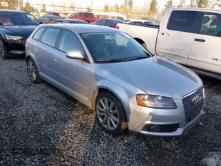 2010 Audi A3 z VIN WAUFFAFM5AA019418, wystawiony jako IAAI lot #41514447 z przebiegiem 134 528 mil mil oraz . Historia ofert i sprzedaży dostępna na DreamBid. Obrazek 1.