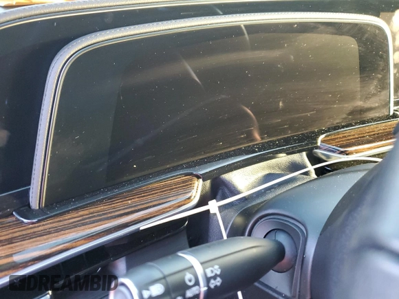 2022 Cadillac Escalade Luxury with VIN 1GYS4AKL8NR109314, listed as a Copart auction lot 77625024 with Not provided miles and Non repairable. Bid and sale history available at DreamBid. Image 9.