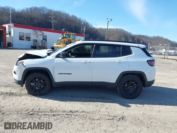 2022 Jeep Compass Latitude Lux с VIN 3C4NJDFB5NT172425, выставлен на аукционе IAAI как лот 41800293 с пробегом 34 588 миль миль и . История ставок и продаж доступна на DreamBid. Изображение 14.