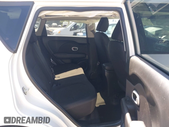 2016 Kia Soul with VIN KNDJN2A20G7259395, listed as a IAAI auction lot 40314516 with 72,168 mi miles. Bid and sale history available at carsss.com. Image 8.