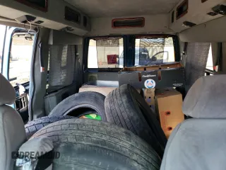2002 Chevrolet Astro Cargo Van YF7 Upfitter with VIN 1GBDM19X92B110875, listed as a Copart auction lot 48511235 with 143,109 mi miles and Salvage Title. Bid and sale history available at carsss.com. Image 10.